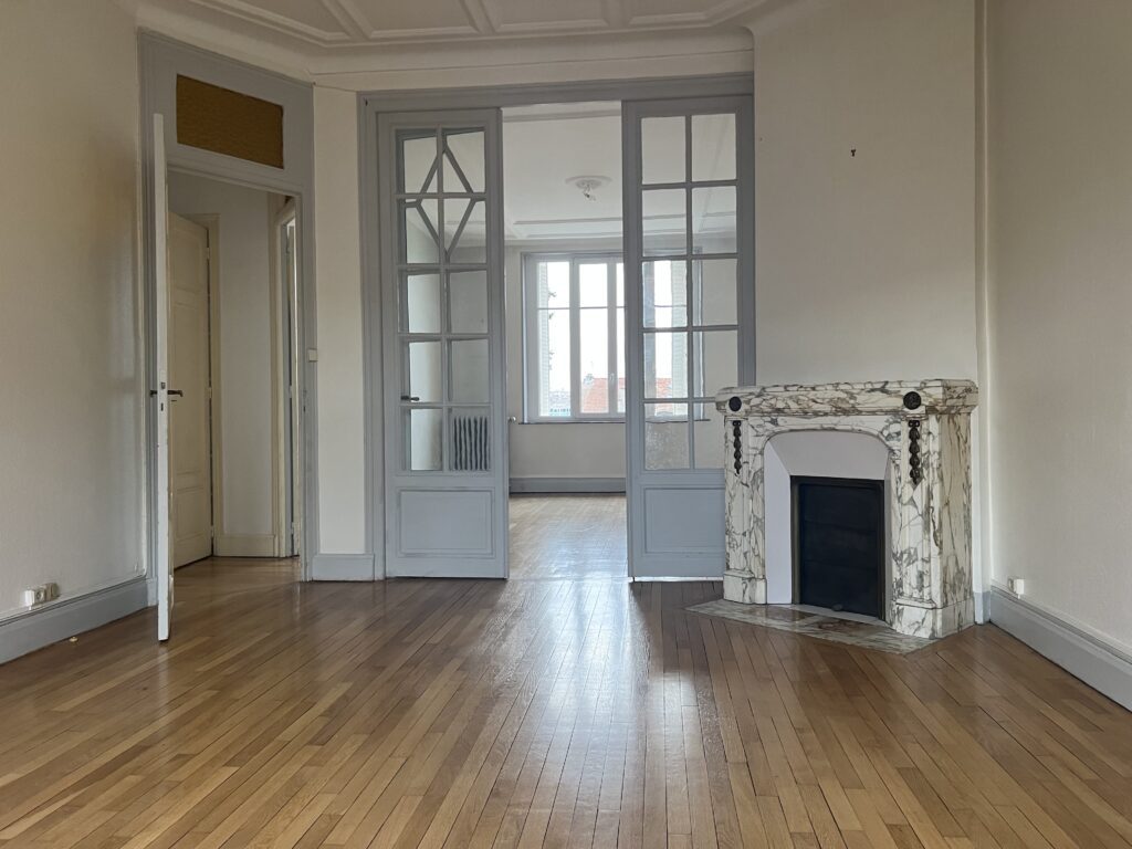 Appartement T5 avec parking – Colocation possible